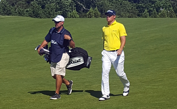 Mike Miller and caddie